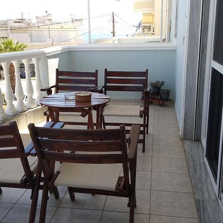 Néa Péramos Sea And Sky Apartment מראה חיצוני תמונה
