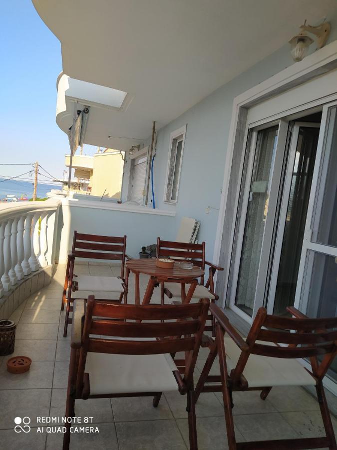 Néa Péramos Sea And Sky Apartment מראה חיצוני תמונה