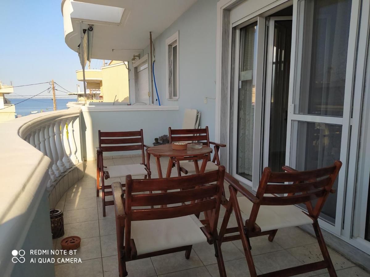 Néa Péramos Sea And Sky Apartment מראה חיצוני תמונה